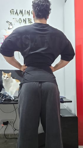Customer photo review of Neutral Lightweight Tee 3-Pack