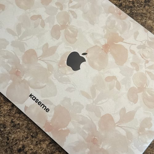 Customer photo review of Longchamp MacBook Skin