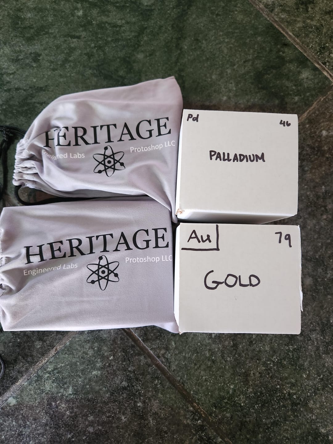 Customer photo review of Gold Element Cube