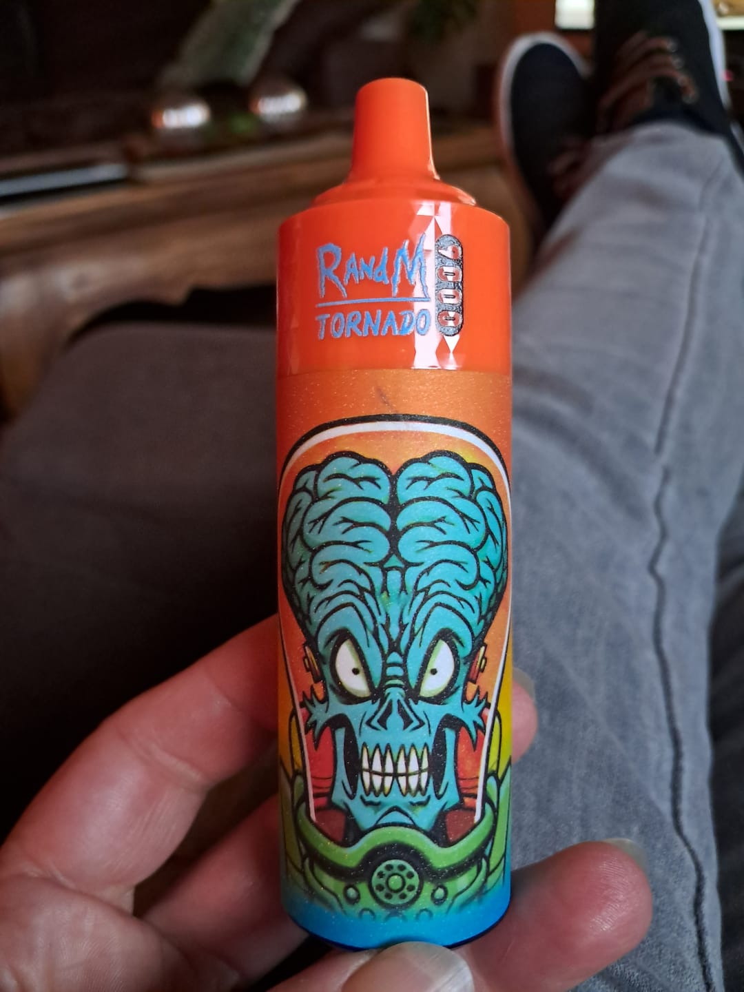 Customer photo review of RandM Tornado 9000