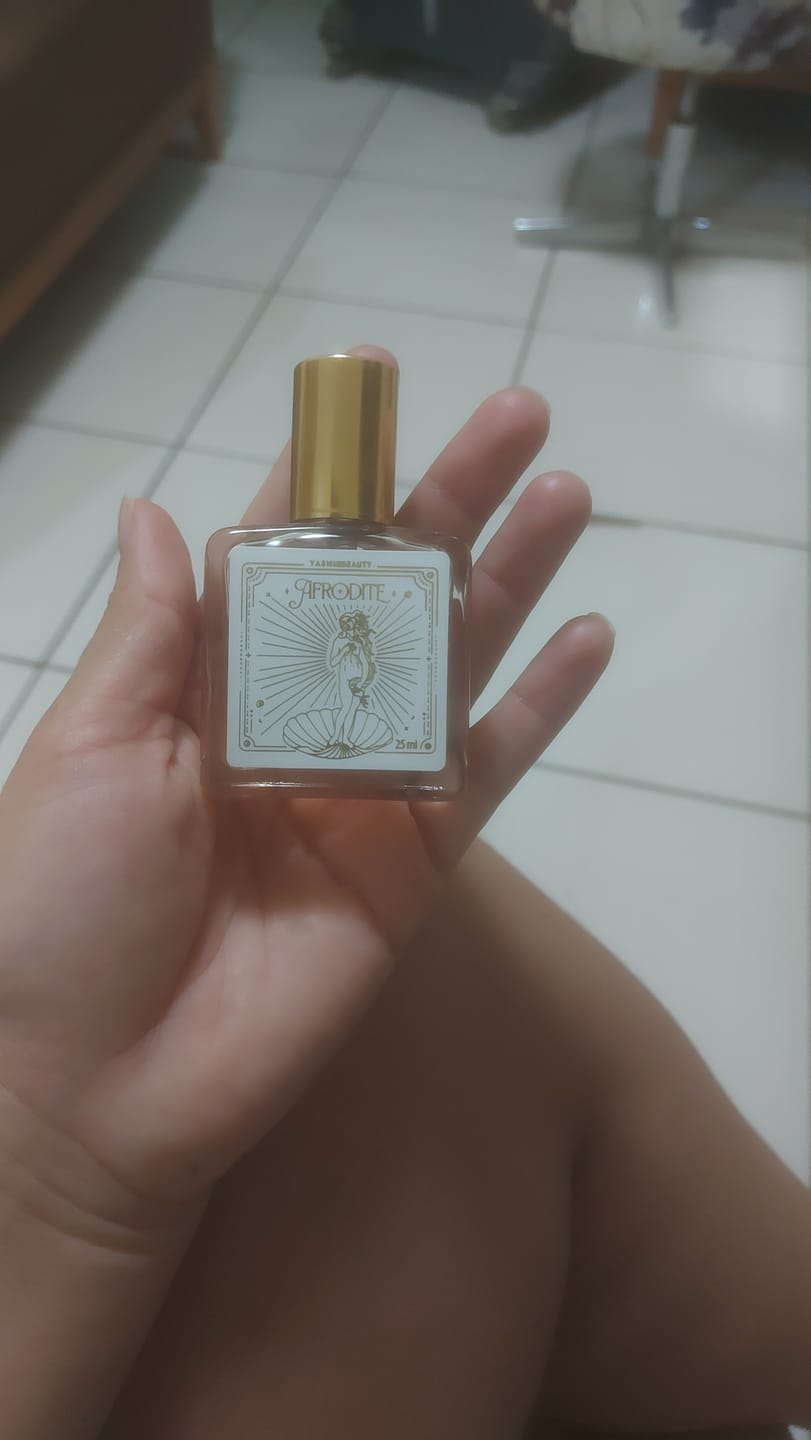 Customer photo review of Fragrância Afrodite 100ML