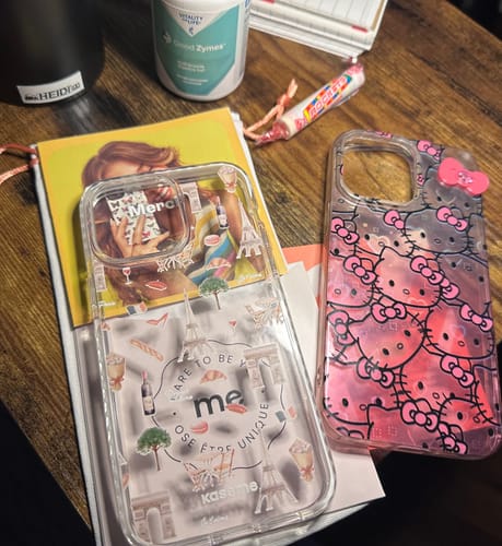 Customer photo review of Je t'aime Paris Clear Case