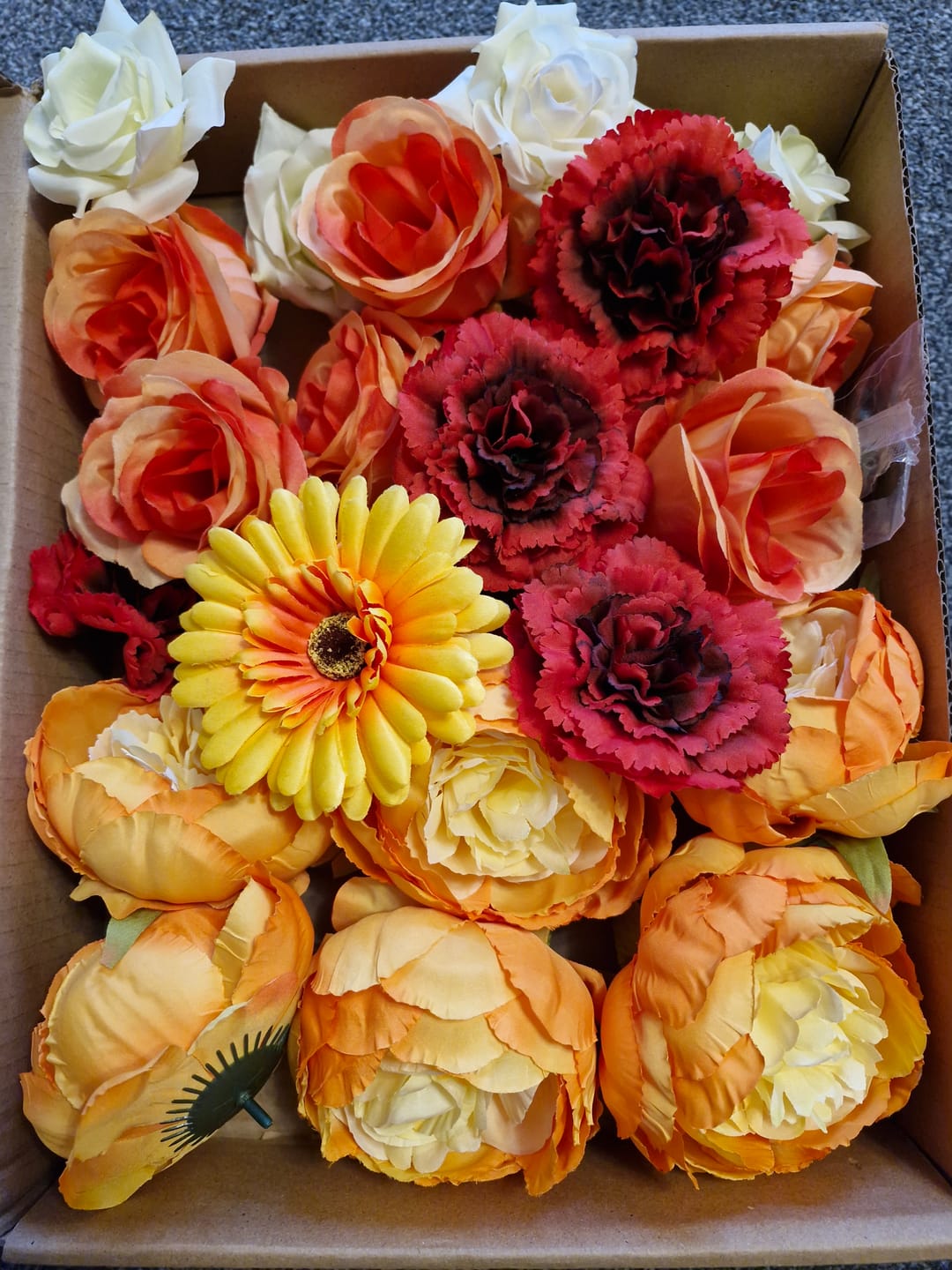 Customer photo review of "Amore Flower Mix" Forever Flowerz - makes approx 36