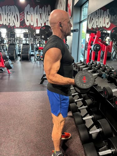 Customer photo review of Mens Solid Color Drop Shoulder Short Sleeve T-Shirt SKUL00026