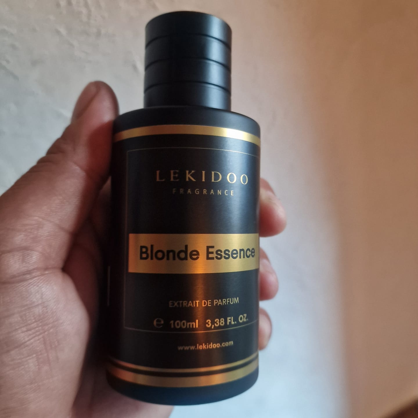Customer photo review of Blonde Essence
