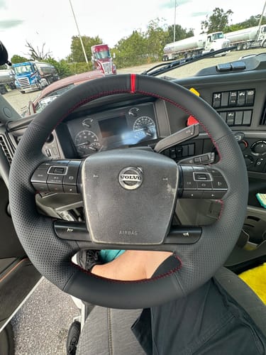 Customer photo review of Volvo VNL VNR FM FH 2017-2025