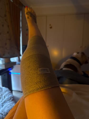 Customer photo review of Premium Bamboo Knee Sleeve (Single)