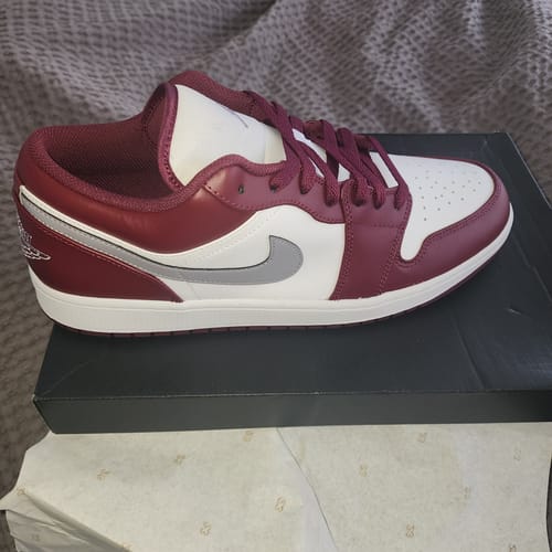 Customer photo review of Jordan 1 Low White Bordeaux