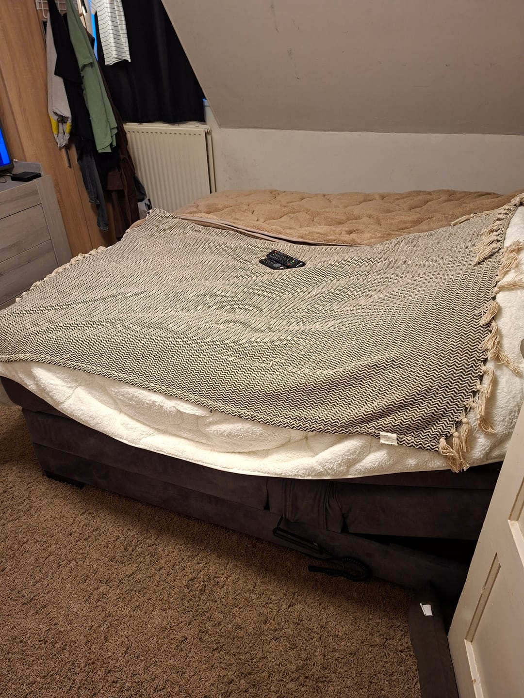 Customer photo review of Dekbed Zonder Overtrek Velvet™ Taupe / Brown