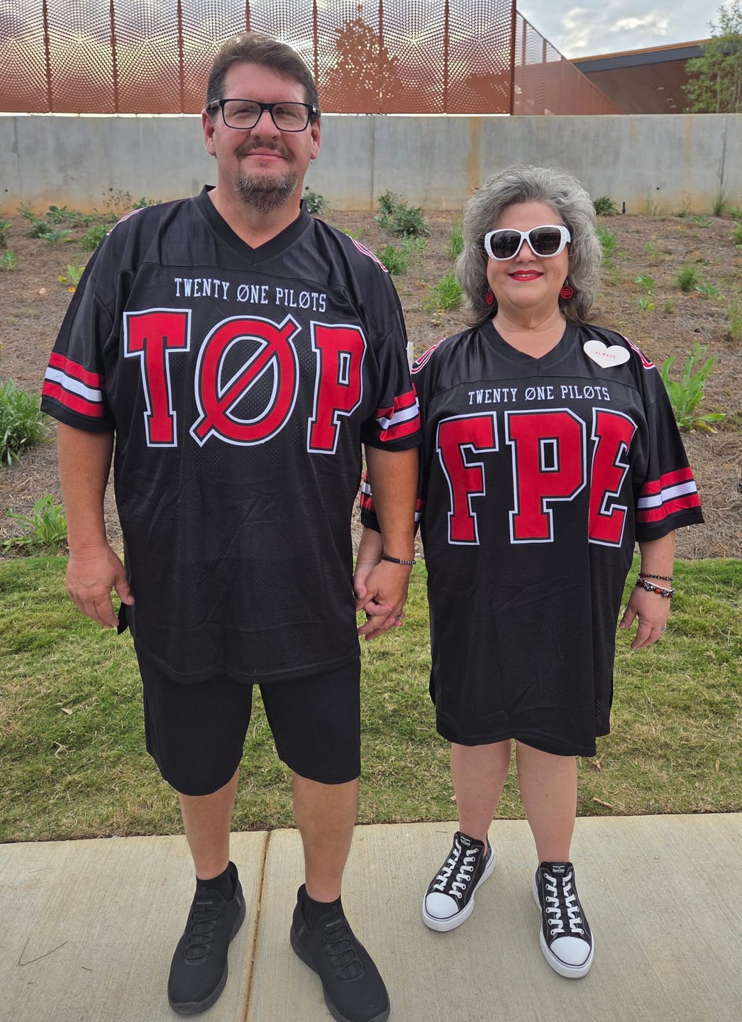 Customer photo review of Custom Black Red-White Classic Style Mesh Authentic Football Jersey