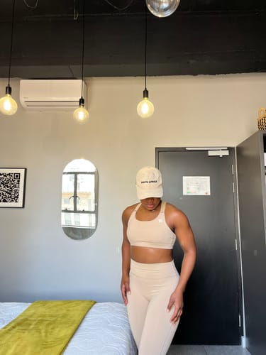 Customer photo review of High-Waist Kick Flare Leggings