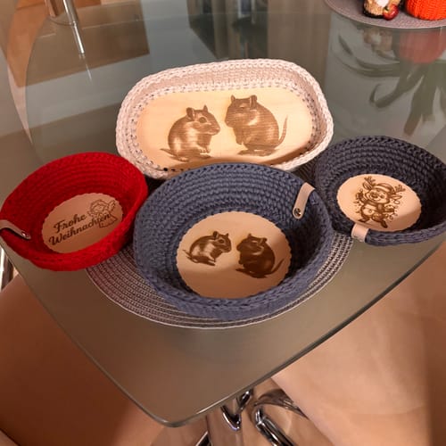 Customer photo review of Personalisierte Labels mit Chicago Screws - Kunstleder-Label mit Schrauben