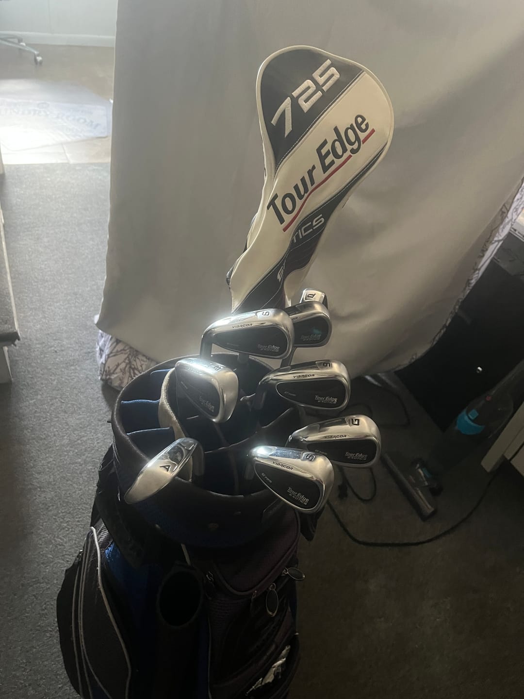 Customer photo review of Exotics E725 Irons (Left Hand)
