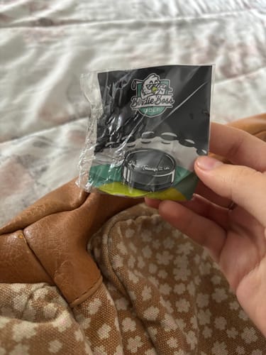 Customer photo review of Straight Outta Bounds Glove Blue