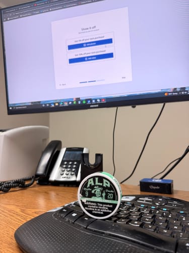 Customer photo review of Refreshing Chill Nicotine Pouches