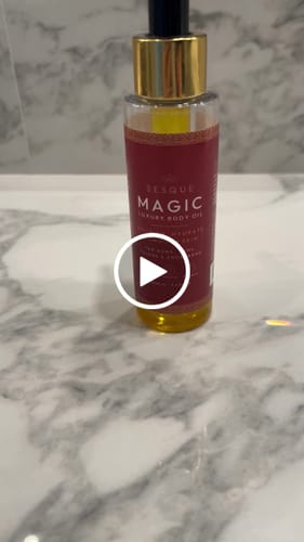 Customer video review of Besque™ Magic Body Oil - 100ml