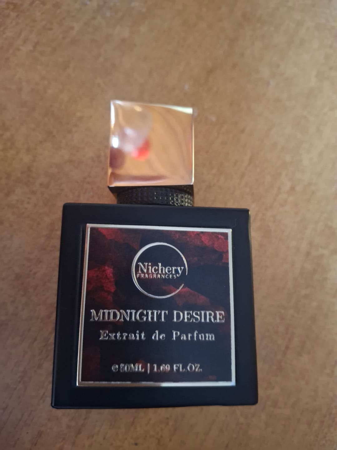 Customer photo review of Nichery Midnight Desire Extrait de Parfum - Unisex 50ml