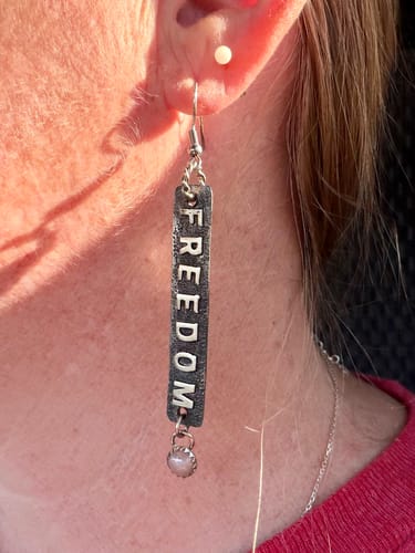 Customer photo review of The Earring Club