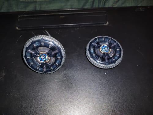Customer photo review of Takara Tomy Beyblade X UX-16 ClockMirage Random Booster Select