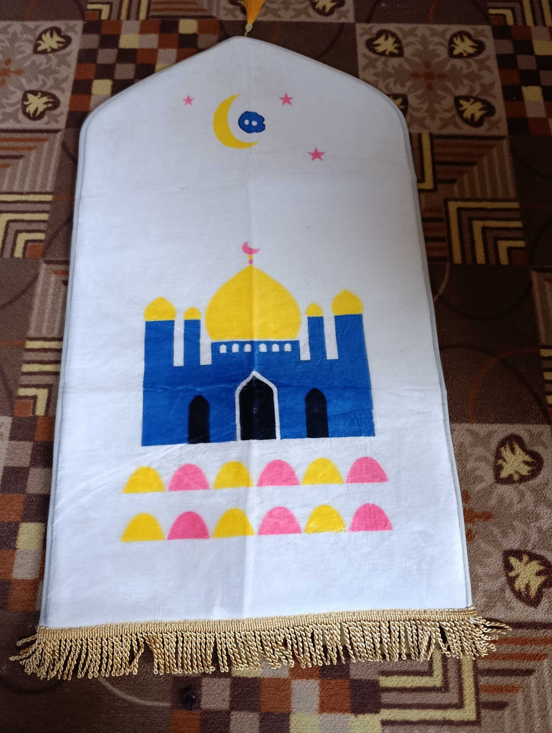 Customer photo review of MiniMusallah Kids Prayer mat