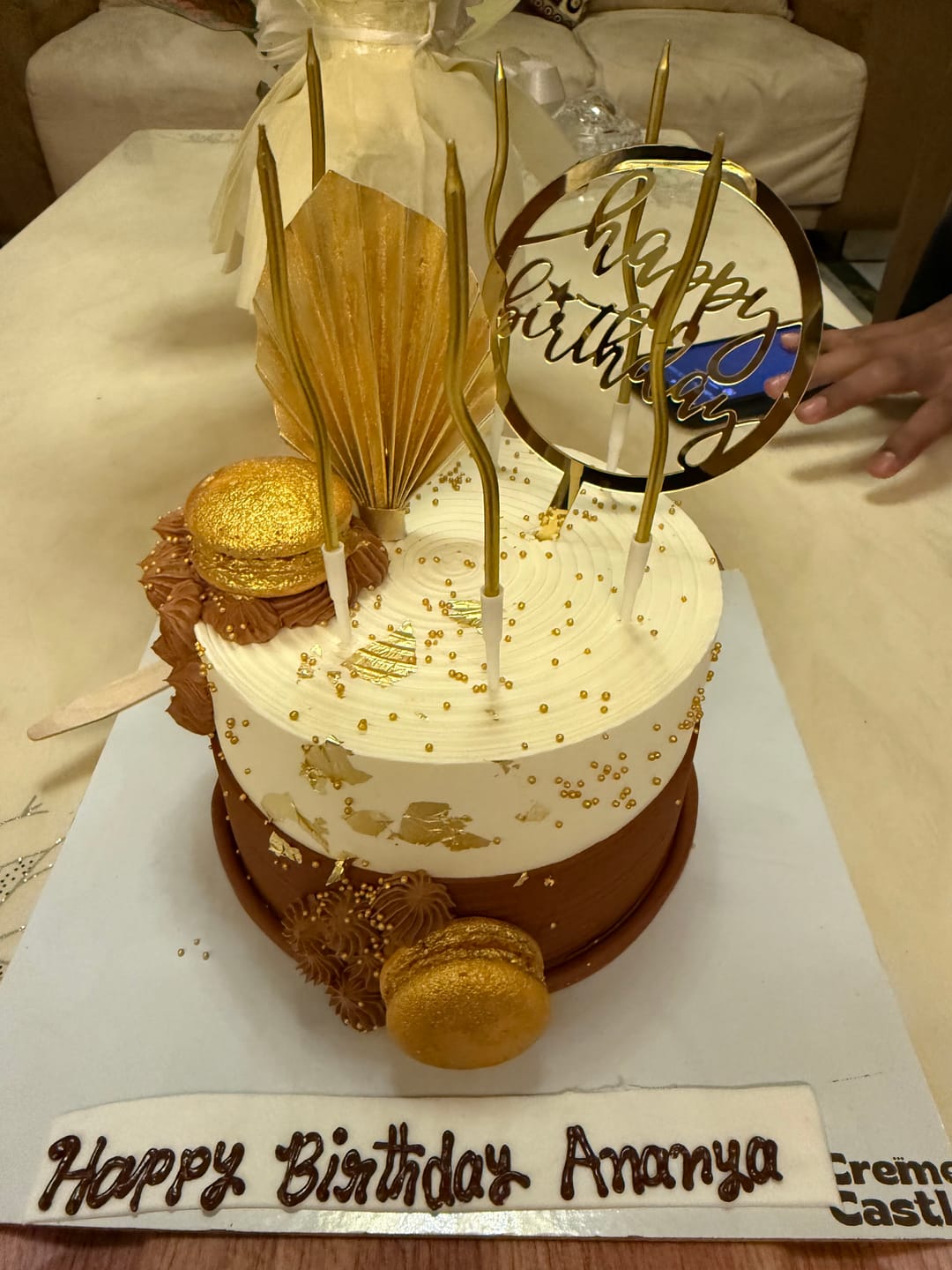 Customer photo review of Golden cake for boyfriend birthday