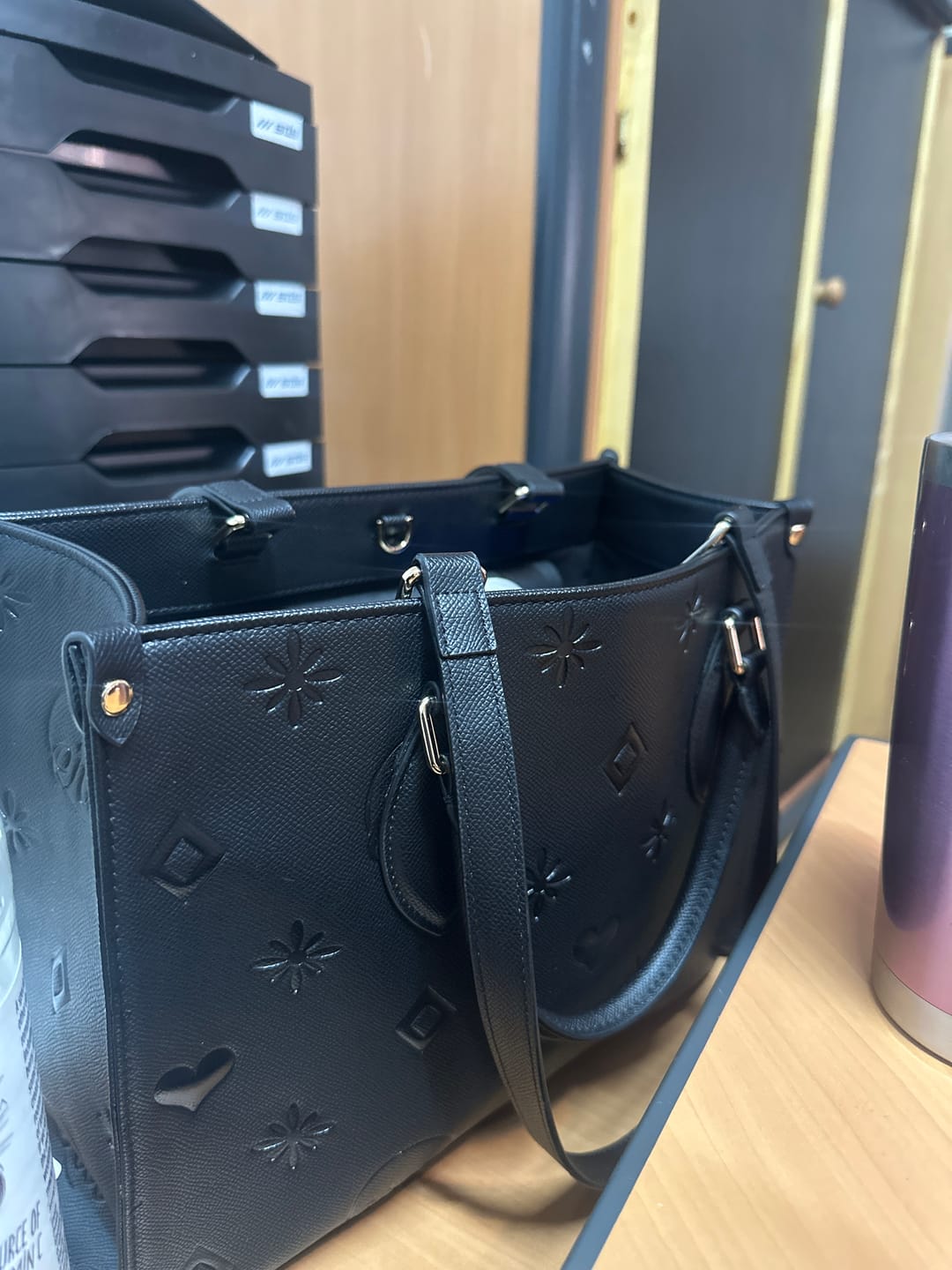 Customer photo review of The Carryall Icon Tote