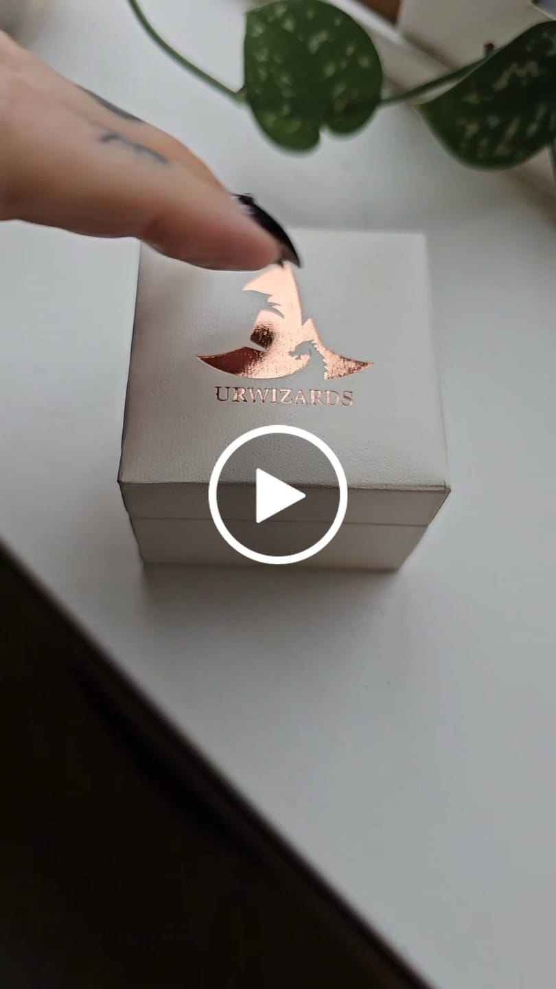 Customer video review of URWizards D&D Multi-faceted Prism Glass Engraved Dice Set