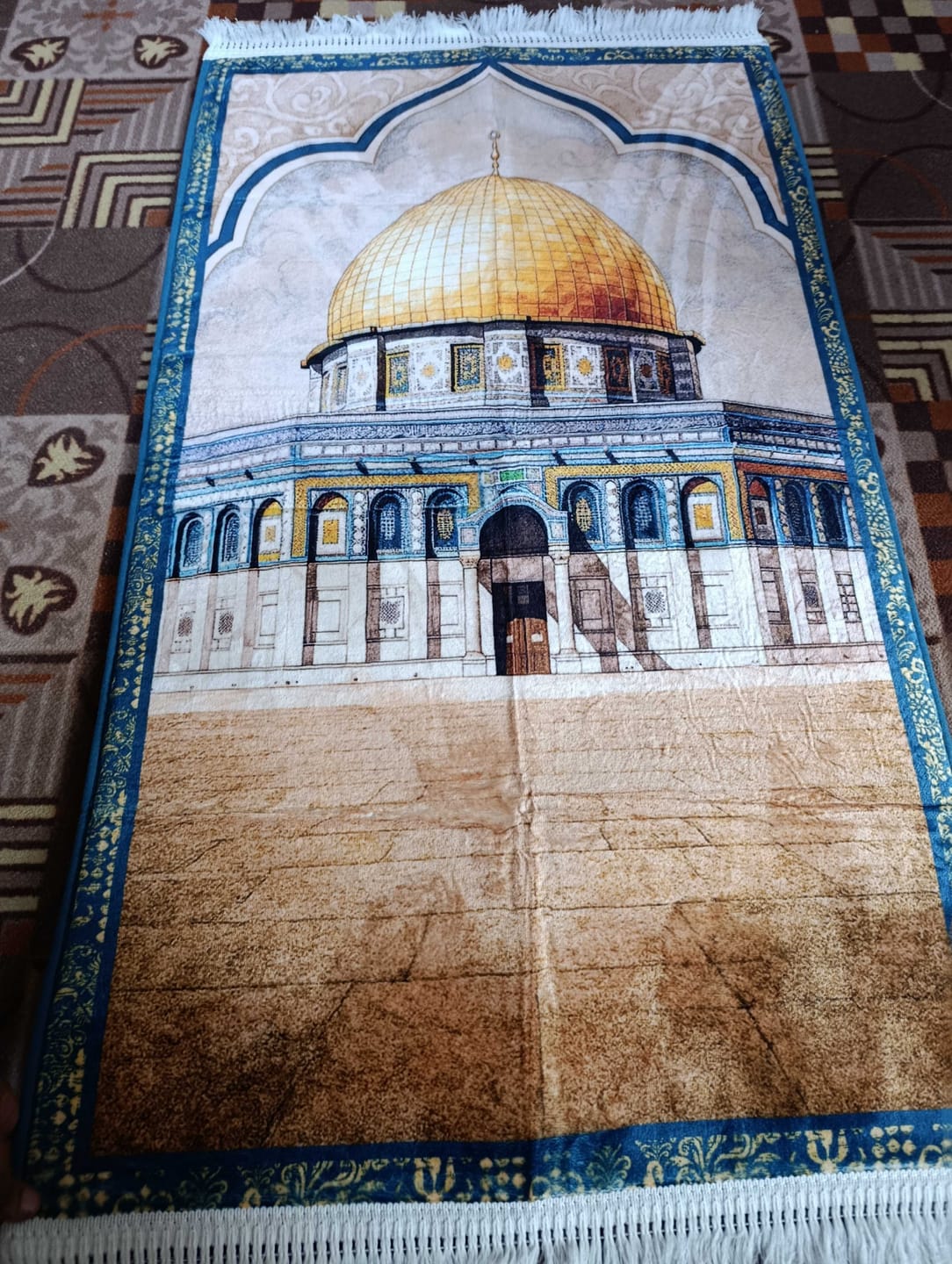 Customer photo review of Al Aqsa WaterColour  Padded Prayer Mat