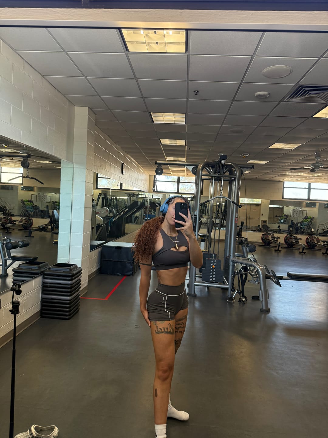 Customer photo review of W161 - Elevate outline Shorts 5" New Colors