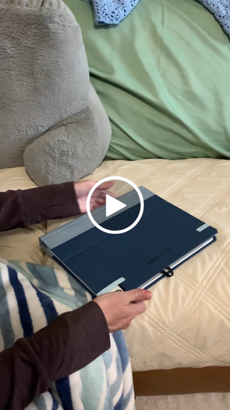 Customer video review of Magic Keyboard Case | Book-Style