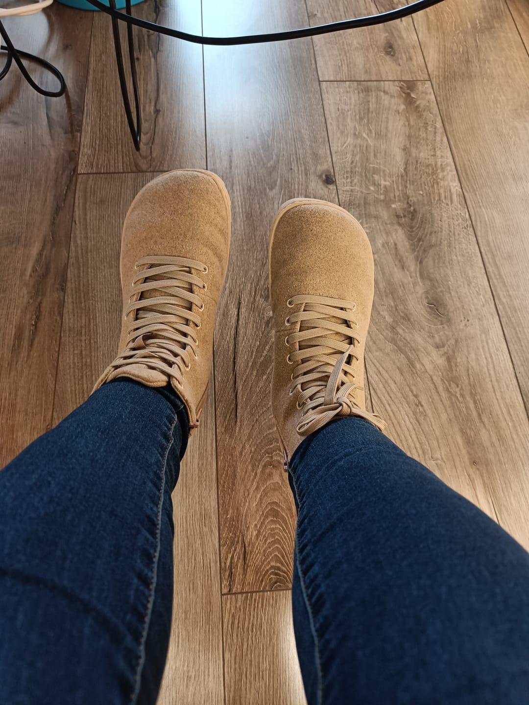 Customer photo review of Vaistoa Tunto 2 -paljasjalkatennarit