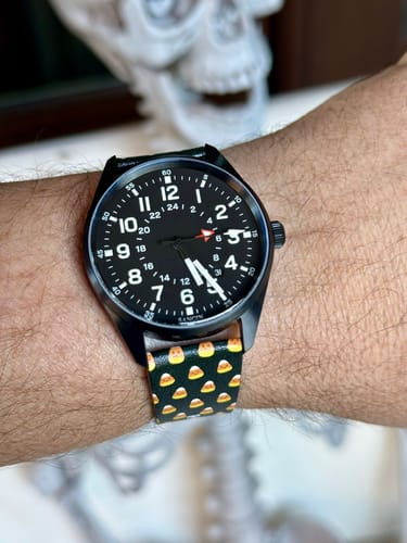 Customer photo review of Overlord (Special Edition) (Plankowners)