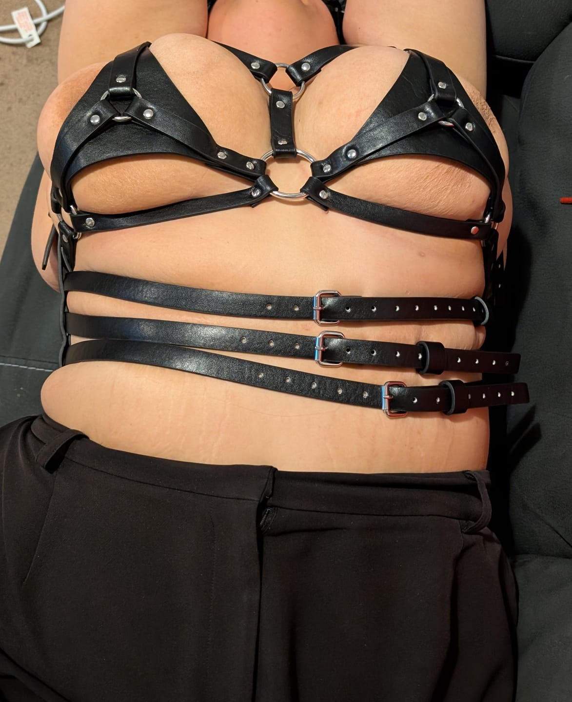 Customer photo review of LIV BELT HARNESS
