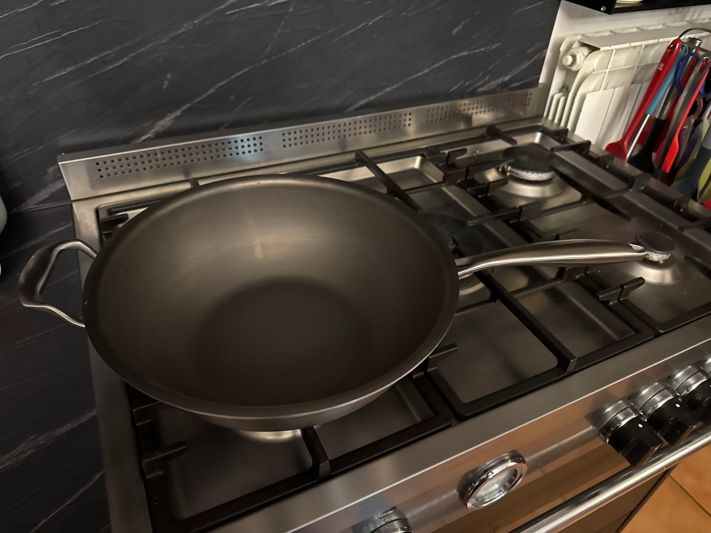 Customer photo review of Wok Saltapasta ∅ 30 cm - Superficie di cottura di puro titanio