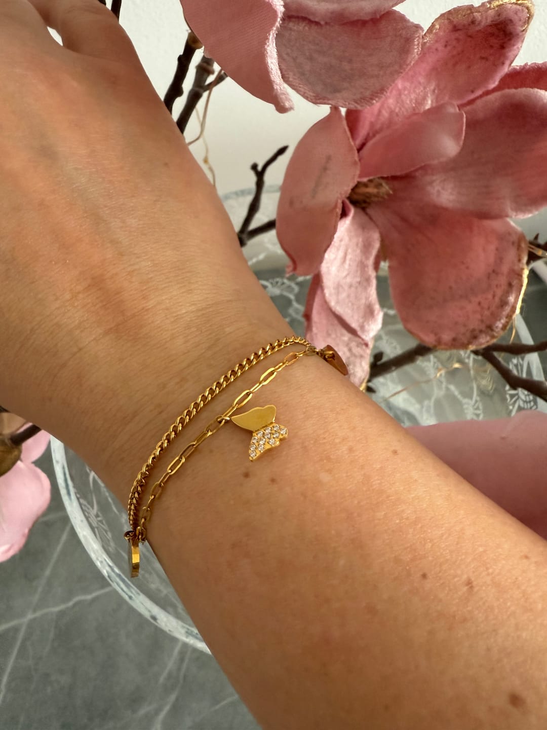 Customer photo review of Crystal Butterfly Armband | 18K vergoldet