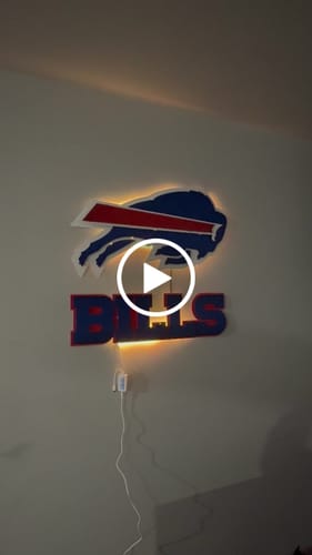Customer video review of Buffalo Bills "BILLS" 3D Vintage Metal Wall Art