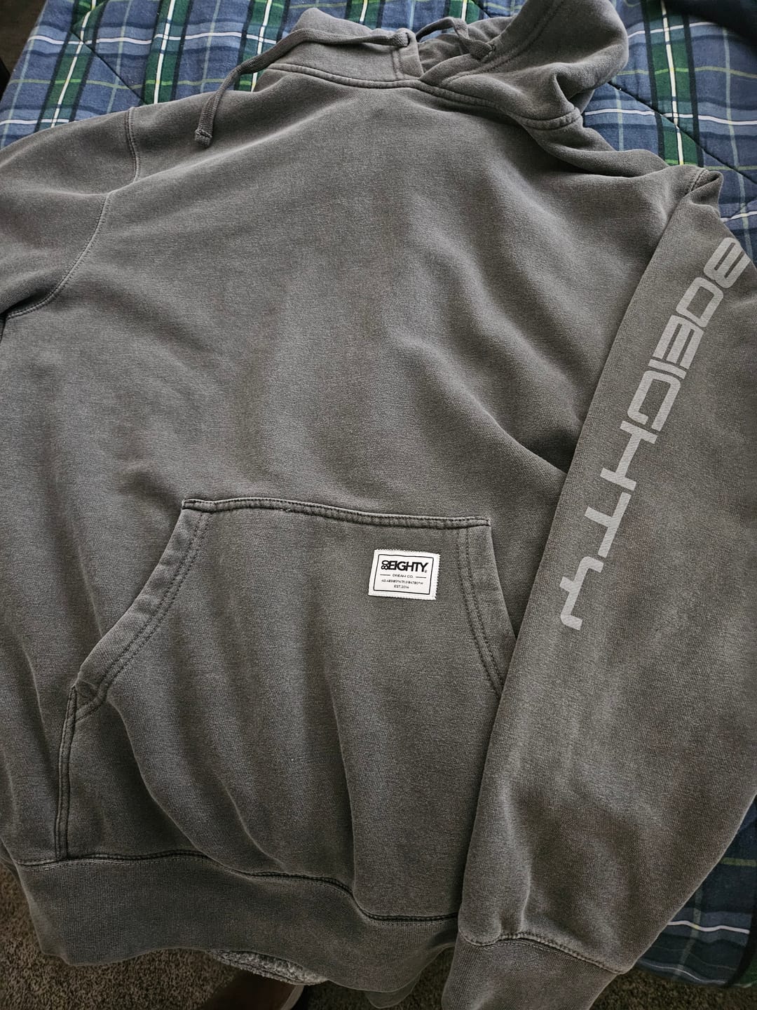 Customer photo review of 80Eighty® HQ PDHoodie