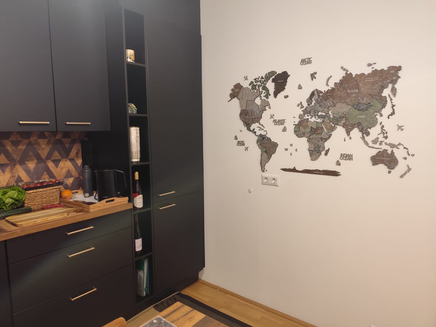 Customer photo review of 3D Wooden World Map Wall Decor -Rustic Style