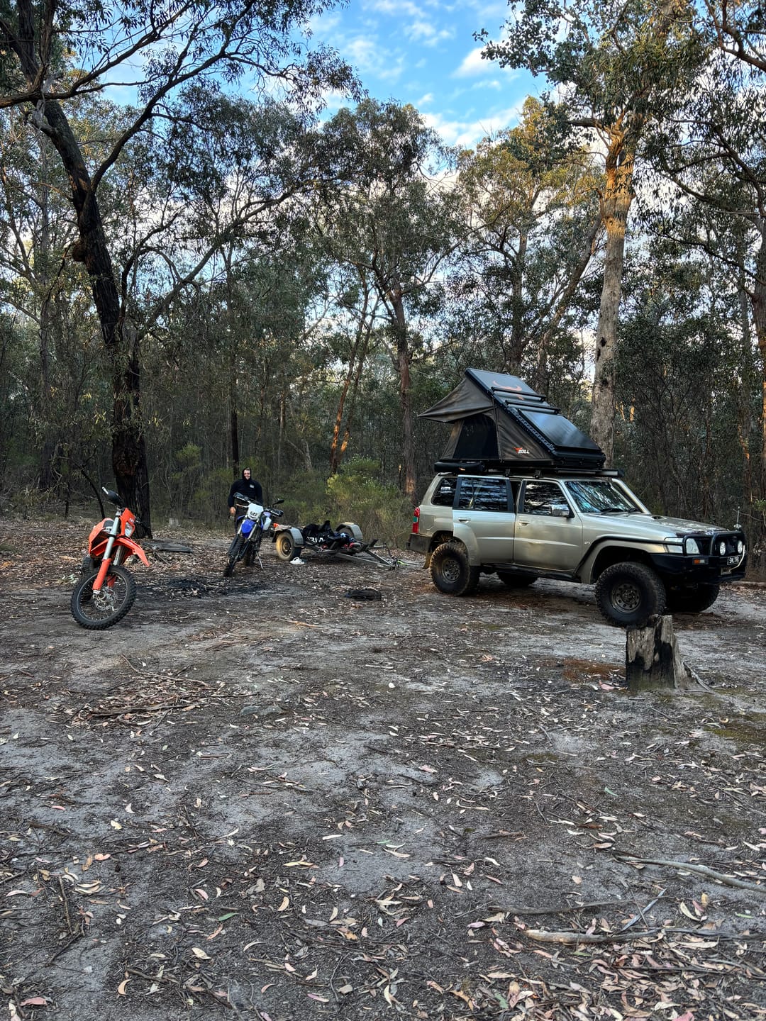 Customer photo review of Summit SLV Rooftop Tent