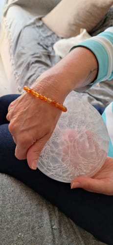 Customer photo review of Pulsera Cornalina - 6mm || Energía - Motivación