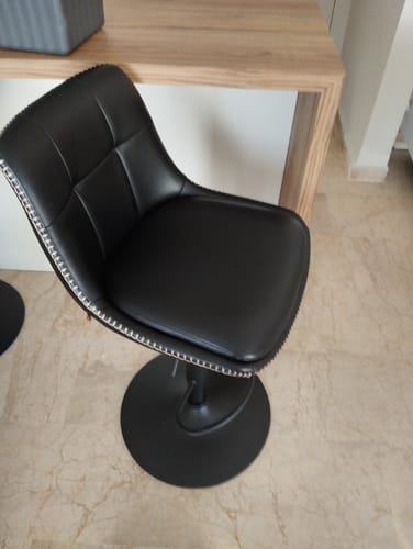 Customer photo review of Σκαμπό για Πάσο Κουζίνας Σετ 2 τμχ EKHO Ρυθμιζόμενο Ύψος 63-84 εκ με Μεγάλη Σταθερή Βάση Διάφορα Χρώματα LJ-B095K01