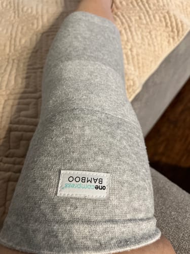 Customer photo review of Premium Bamboo Knee Sleeve (Single)