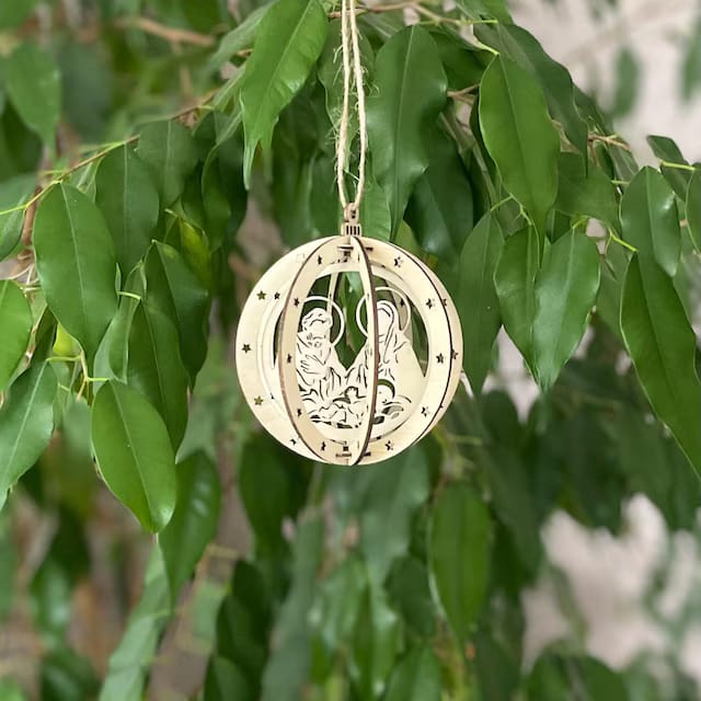 Customer photo review of Christmas tree ball ornaments 8 bundle laser cut svg file