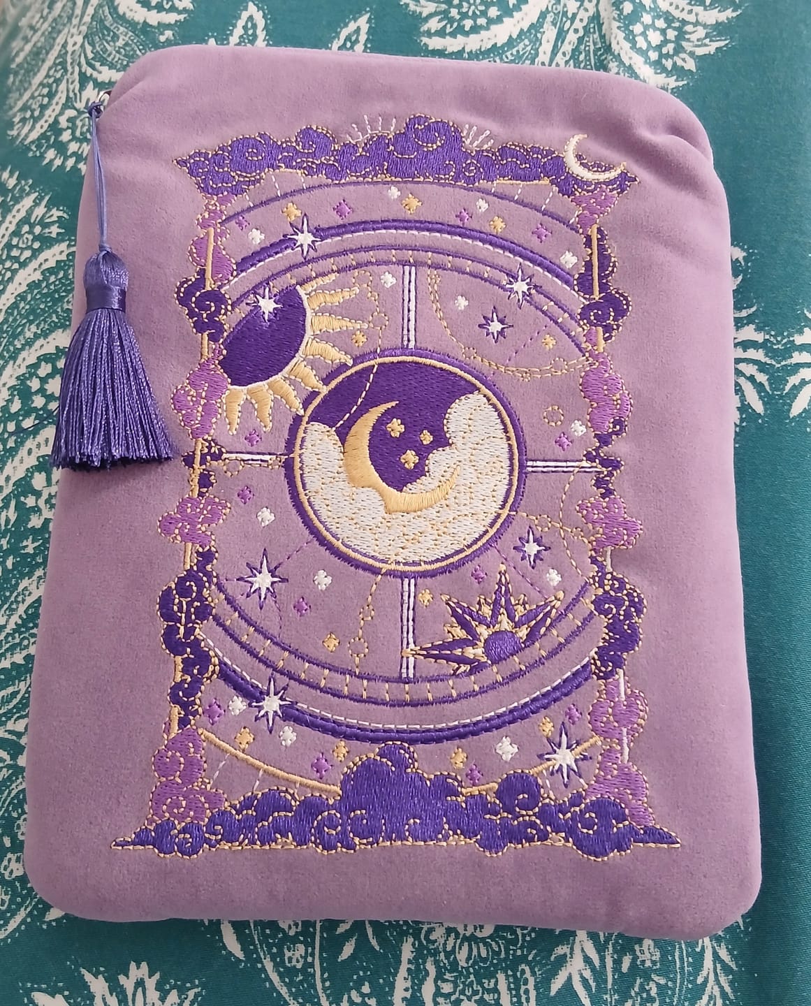 Customer photo review of Otherworldly E-Reader Sleeve - Lilac