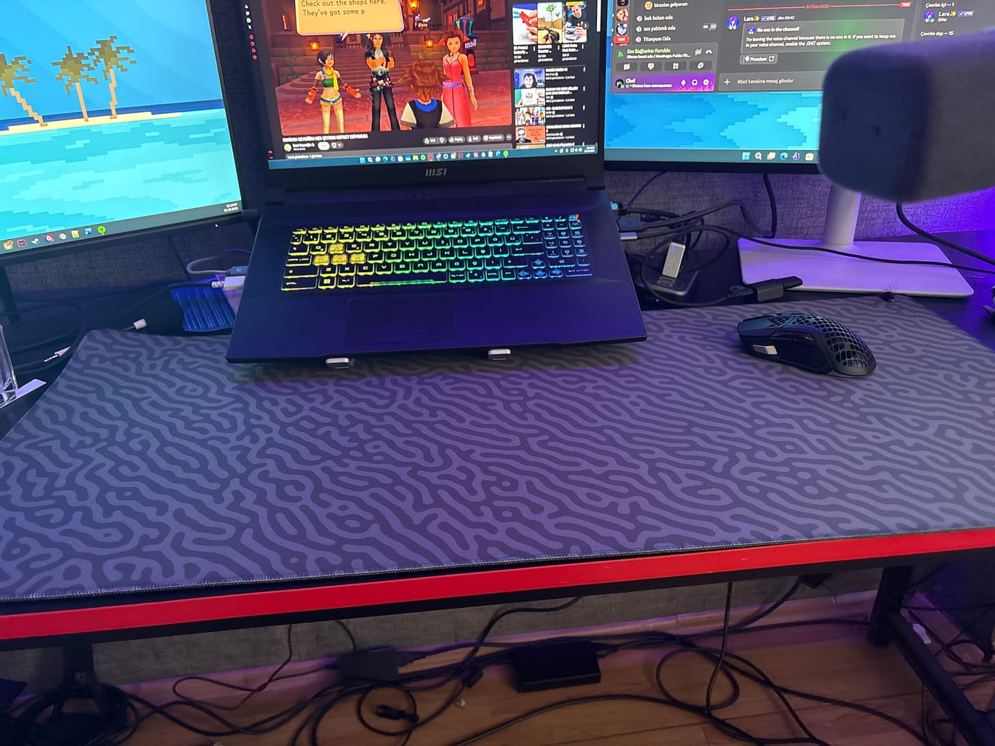 Customer photo review of Wraith Studio Jungle Maze Deskmat
