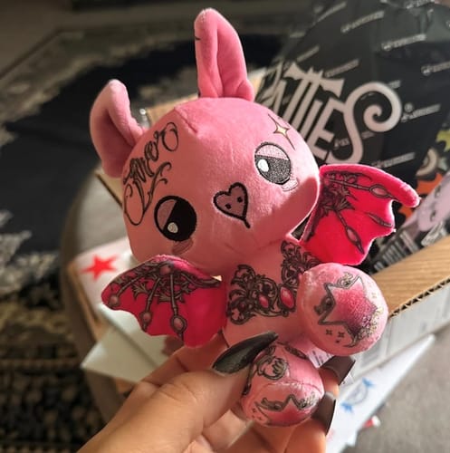 Customer photo review of Batties Plush Pendant Blind Box