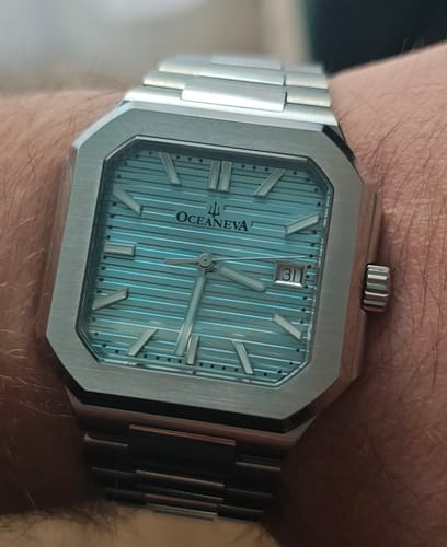 Customer photo review of Oceaneva Mens Tenuis Ultra-Thin Swiss Movement Automatic Thin Watch Light Blue