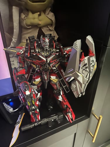 Customer photo review of Original Venerable OV-01 OV01 SP ( Modified Studio Series SS61 Sentinel Prime) 32cm / 12cm