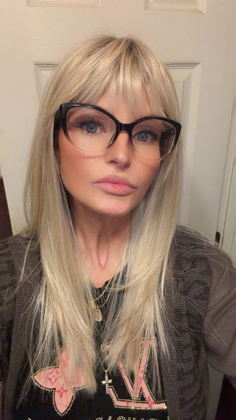 Customer photo review of DANGER ZONE - Paparazzi Blonde*