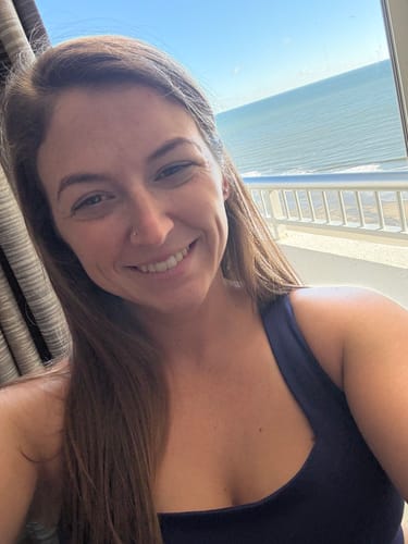 Customer photo review of Vivid Square Neck Sports Bra